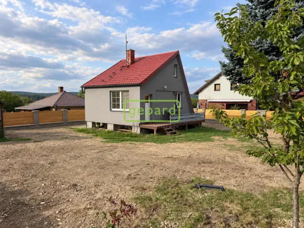 Pronájem chaty, Mníšek pod Brdy, U Lesa, 60 m2