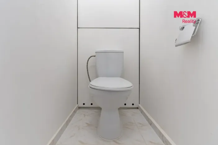 Prodej bytu 2+1, Karlovy Vary, Úvalská, 63 m2