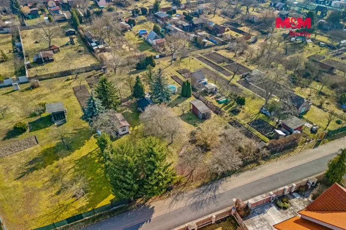 Prodej zahrady, Louny, Čeňka Zemana, 1053 m2