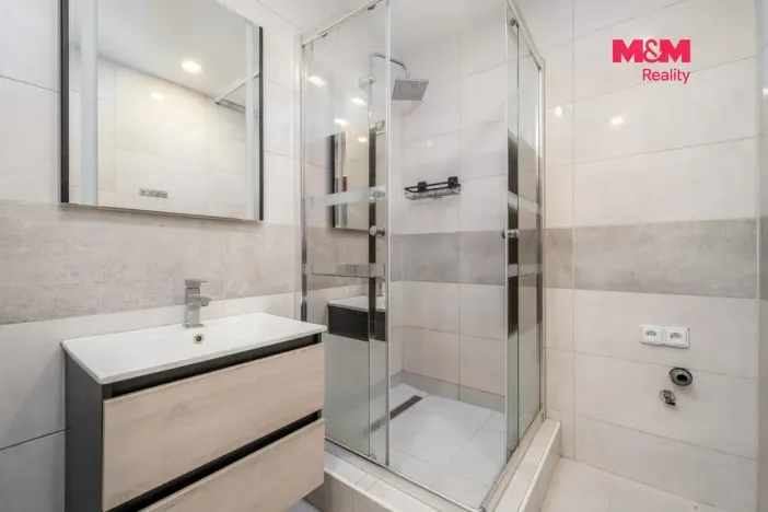 Prodej bytu 2+1, Ústí nad Labem - Severní Terasa, Maková, 60 m2