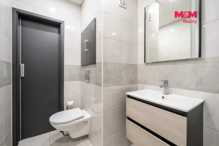 Prodej bytu 2+1, Ústí nad Labem - Severní Terasa, Maková, 60 m2