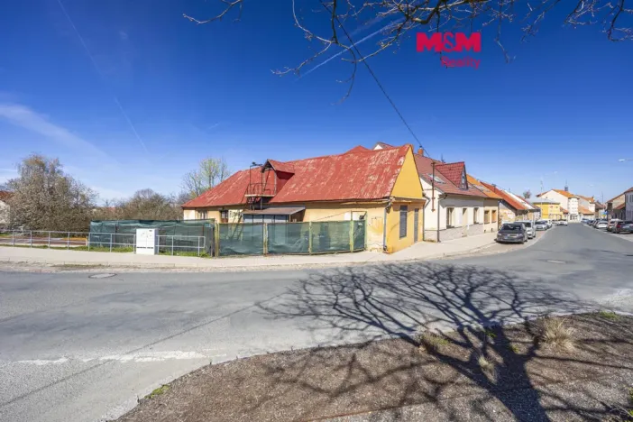 Prodej rodinného domu, Kostelec nad Černými lesy - Kostelec nad Černými Lesy, Pražská, 450 m2