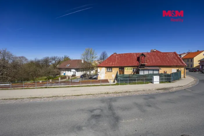Prodej rodinného domu, Kostelec nad Černými lesy - Kostelec nad Černými Lesy, Pražská, 450 m2