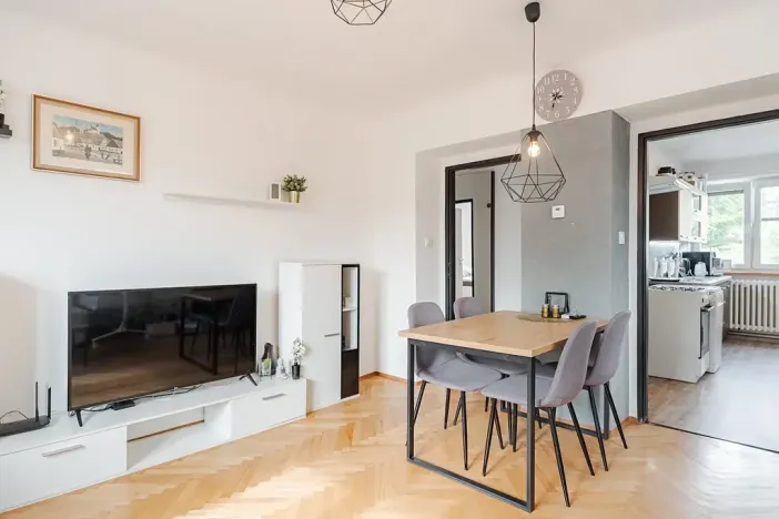 Prodej bytu 2+1, Litomyšl, Jiráskovo nám., 56 m2
