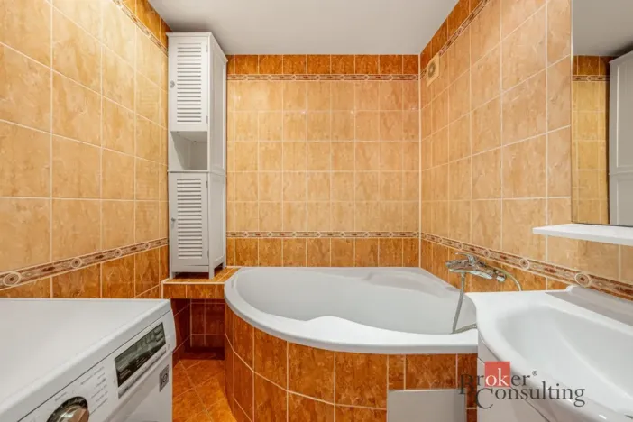 Prodej bytu 3+kk, Praha - Horní Počernice, U jeslí, 70 m2