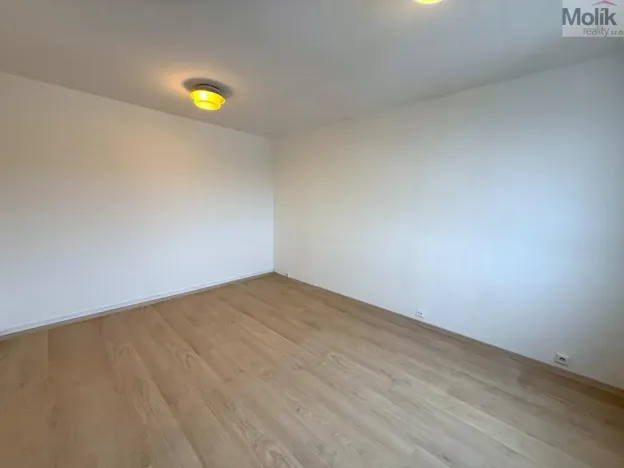 Pronájem bytu 1+1, Chlumec - Hrbovice, Hrbovická, 34 m2