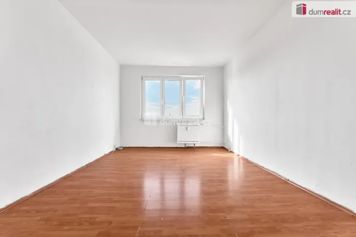 Prodej bytu 3+1, Ostrov, Májová, 69 m2
