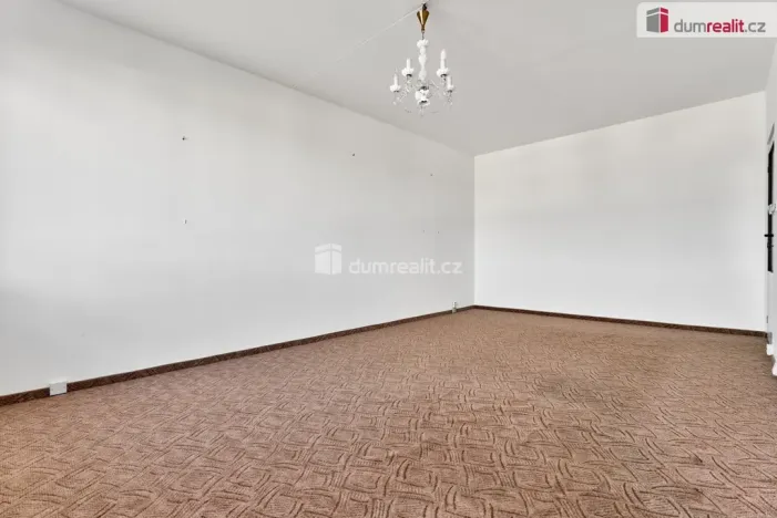 Prodej bytu 2+1, Karlovy Vary - Rybáře, Klínovecká, 65 m2