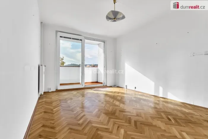 Prodej bytu 2+1, Karlovy Vary - Rybáře, Klínovecká, 65 m2