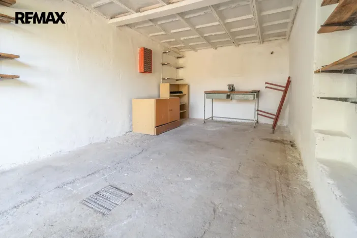 Prodej garáže, Praha, Železnobrodská, 21 m2