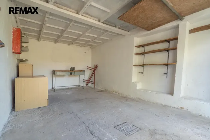 Prodej garáže, Praha, Železnobrodská, 21 m2