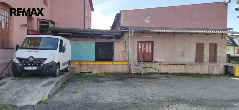 Pronájem skladu, Bruntál, Sladovnická, 400000 m2