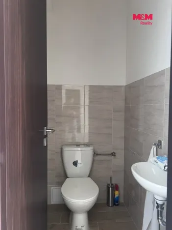 Pronájem obchodního prostoru, Prostějov, 22 m2