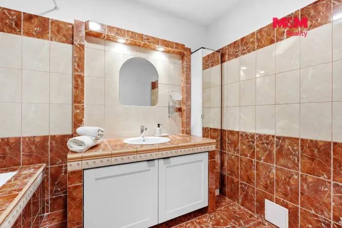 Prodej rodinného domu, Dymokury - Černá Hora, 75 m2