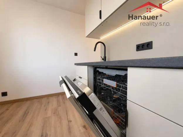 Pronájem bytu 2+1, Ústí nad Labem - Střekov, Nová, 64 m2