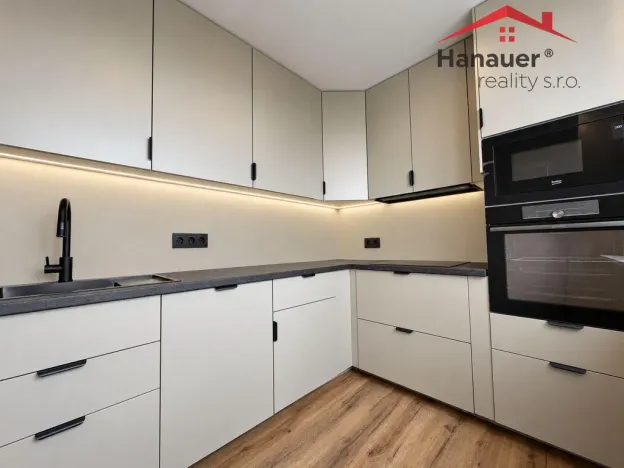 Pronájem bytu 2+1, Ústí nad Labem - Střekov, Nová, 64 m2