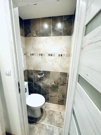 Prodej bytu 3+1, Karlovy Vary, Dvořákova, 83 m2