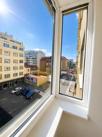 Pronájem bytu 2+1, Praha - Holešovice, Dělnická, 85 m2