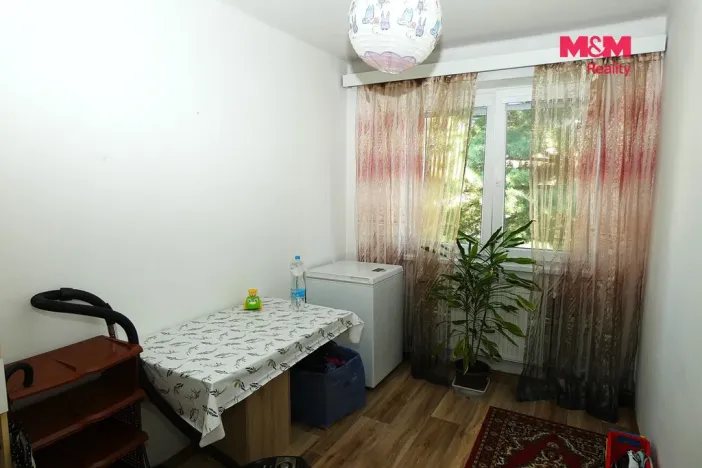 Prodej bytu 4+1, Starý Kolín - Bašta, B. Smetany, 64 m2