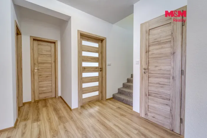 Prodej rodinného domu, Kostelec - Nedražice, 144 m2