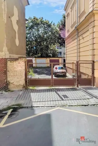 Pronájem garáže, Opava - Předměstí, Mírová, 22 m2