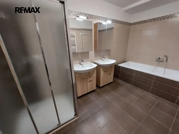 Pronájem bytu 5+kk, Slavkov u Brna, 148 m2