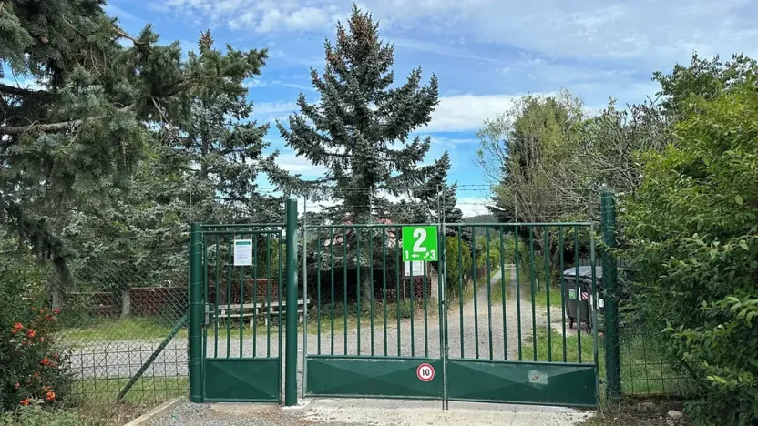 Prodej chaty, Praha - Zbraslav, Na Baních, 35 m2