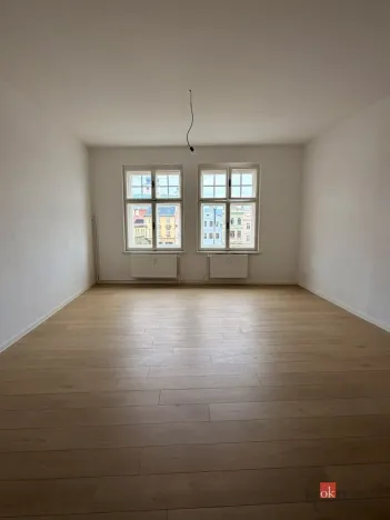 Pronájem bytu 1+kk, Broumov, Mírové náměstí, 57 m2