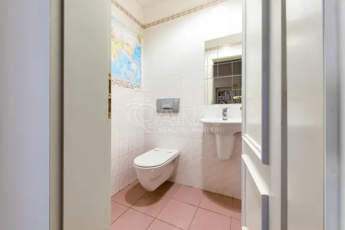 Prodej bytu 4+1, Praha - Vinohrady, Nitranská, 120 m2