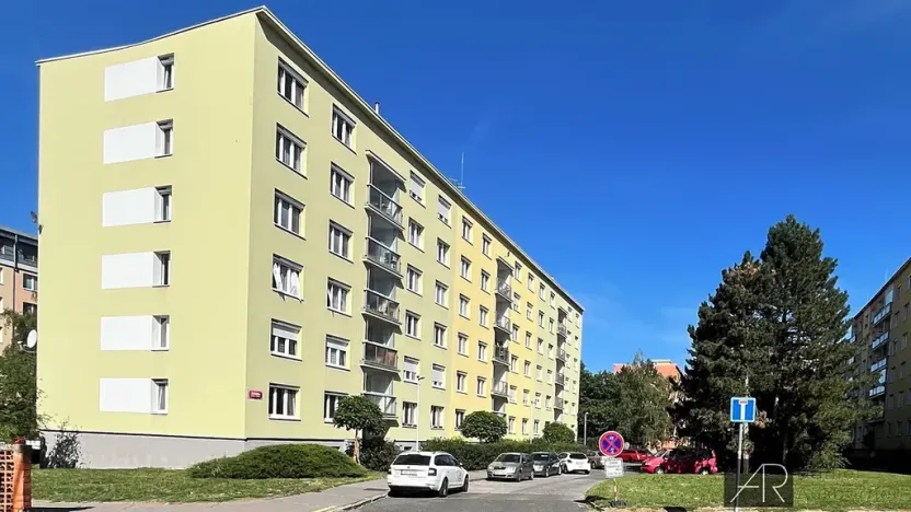 Prodej bytu 2+1, Praha - Kamýk, Šatrova, 52 m2