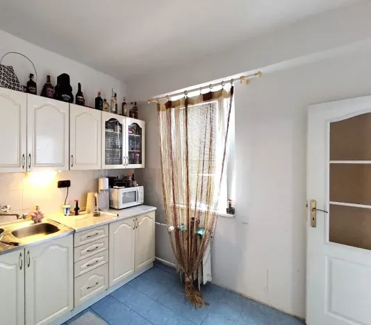 Prodej bytu 2+1, Chrudim, Husova, 58 m2