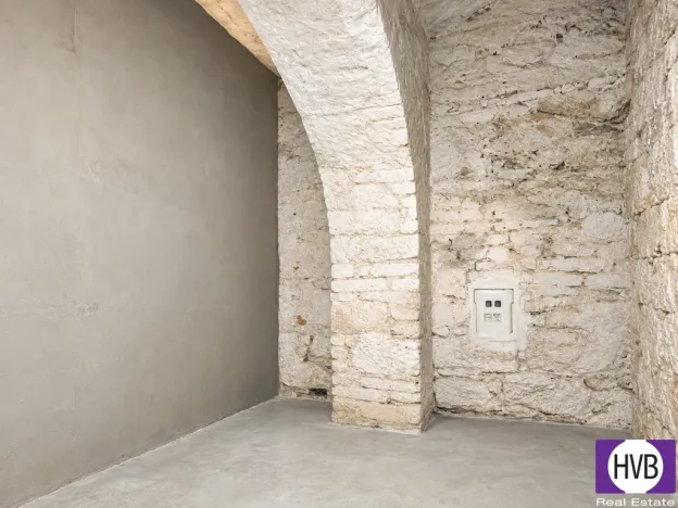 Pronájem skladu, Praha, Husitská, 5 m2