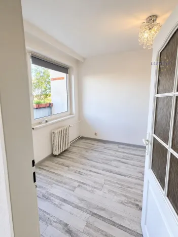 Pronájem bytu 2+1, Kralupy nad Vltavou - Lobeček, nám. J. Seiferta, 59 m2
