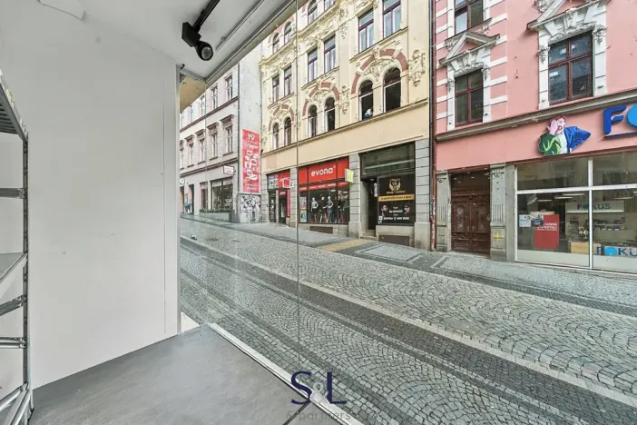 Pronájem obchodního prostoru, Liberec, Pražská, 339 m2