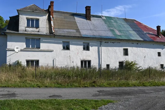 Prodej komerční nemovitosti, Lomnice - Tylov, 5700 m2