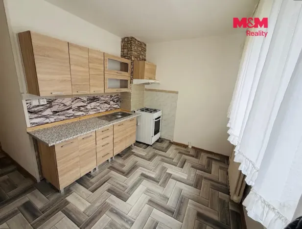 Pronájem bytu 2+1, Chomutov, Dřínovská, 61 m2
