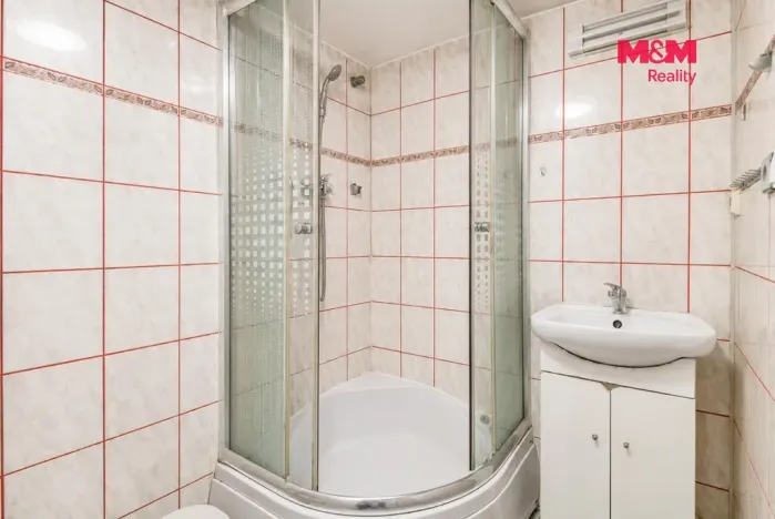 Pronájem bytu 2+1, Chomutov, Dřínovská, 61 m2