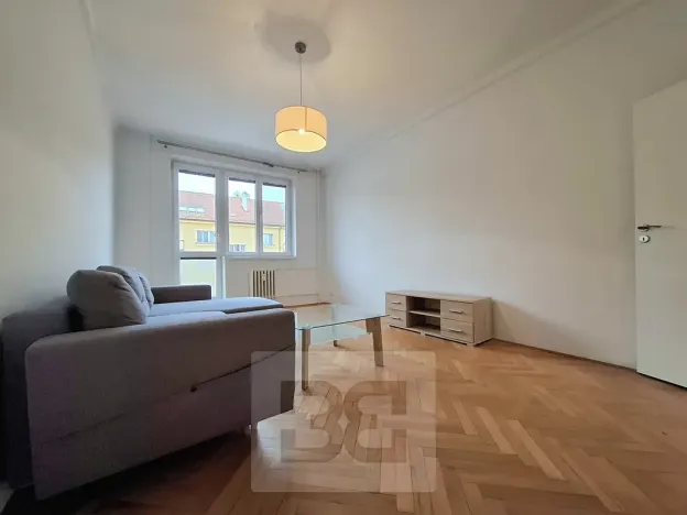 Pronájem bytu 2+1, Pardubice, Devotyho, 58 m2