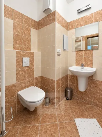 Pronájem bytu 1+kk, Praha - Uhříněves, U uhříněveské obory, 32 m2