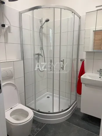 Pronájem bytu 1+kk, Praha - Bubeneč, Jaselská, 29 m2
