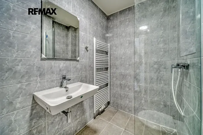 Pronájem bytu 1+kk, Velký Osek, Revoluční, 23 m2