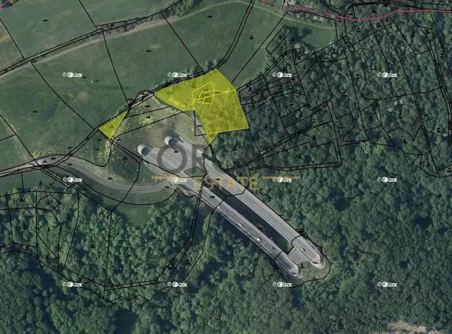 Prodej komerčního pozemku, Prackovice nad Labem, 5155 m2