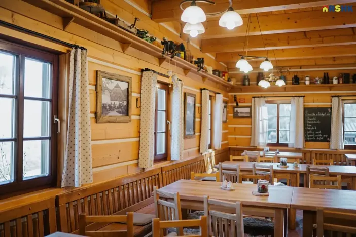 Prodej restaurace, Deštné v Orlických horách, 751 m2