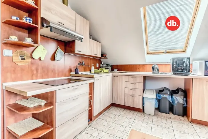 Prodej rodinného domu, Stružná, 240 m2