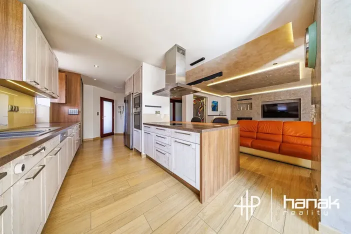 Prodej rodinného domu, Bystrovany, Záhumenky, 262 m2
