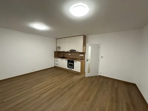 Pronájem bytu 1+kk, Havlíčkův Brod, U Cihláře, 34 m2