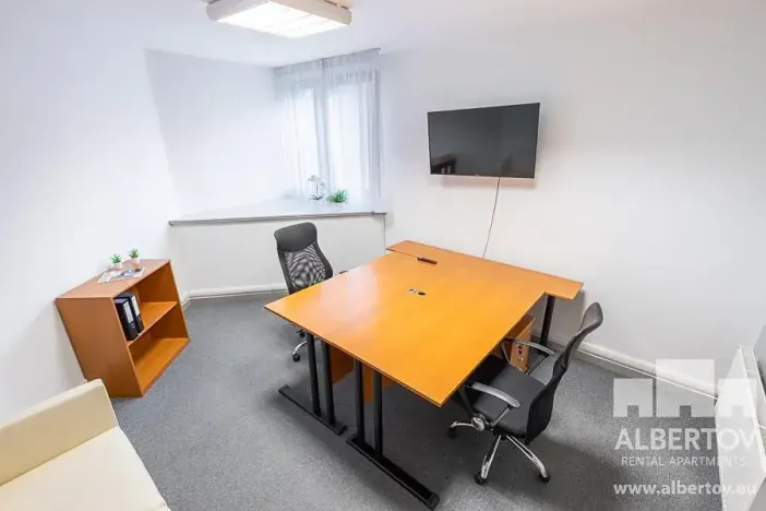 Pronájem kanceláře, Praha - Nové Město, Horská, 35 m2