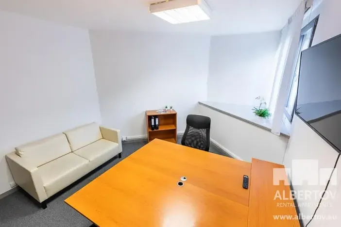 Pronájem kanceláře, Praha - Nové Město, Horská, 35 m2