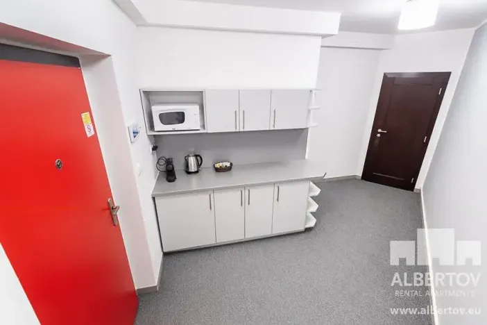 Pronájem kanceláře, Praha - Nové Město, Horská, 35 m2