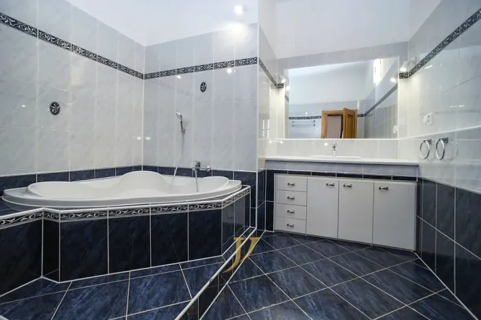 Pronájem bytu 3+1, Olomouc, Blanická, 108 m2
